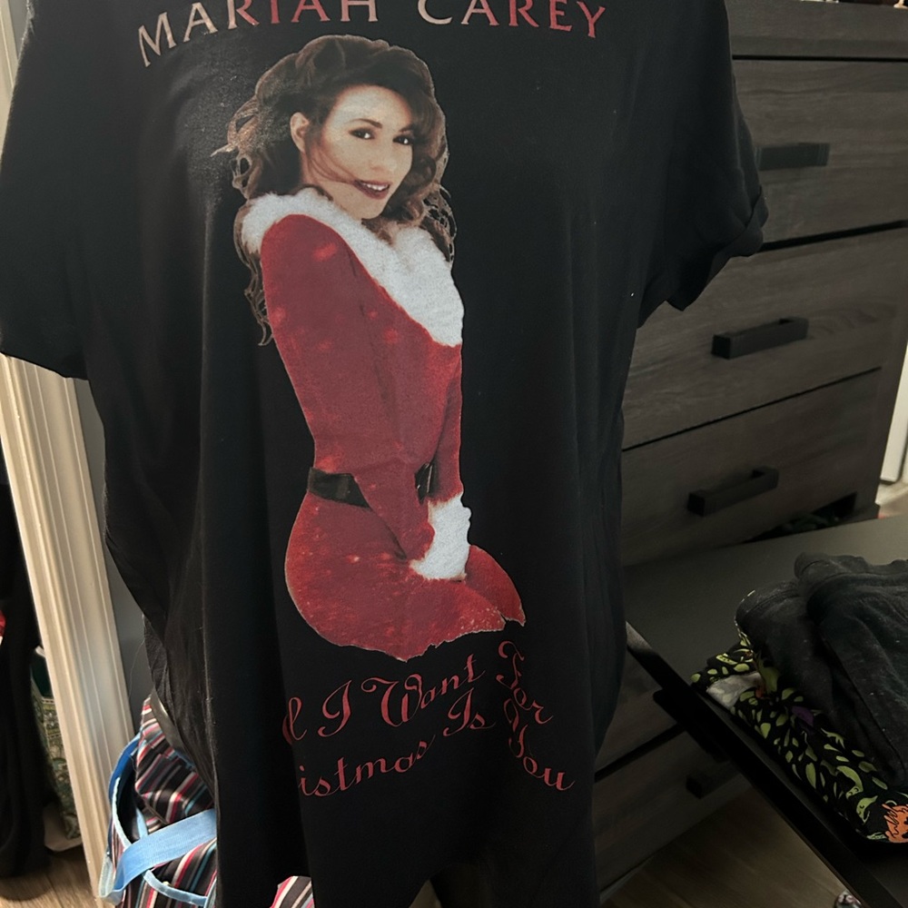Mariah Carey Christmas Graphic T-Shirt